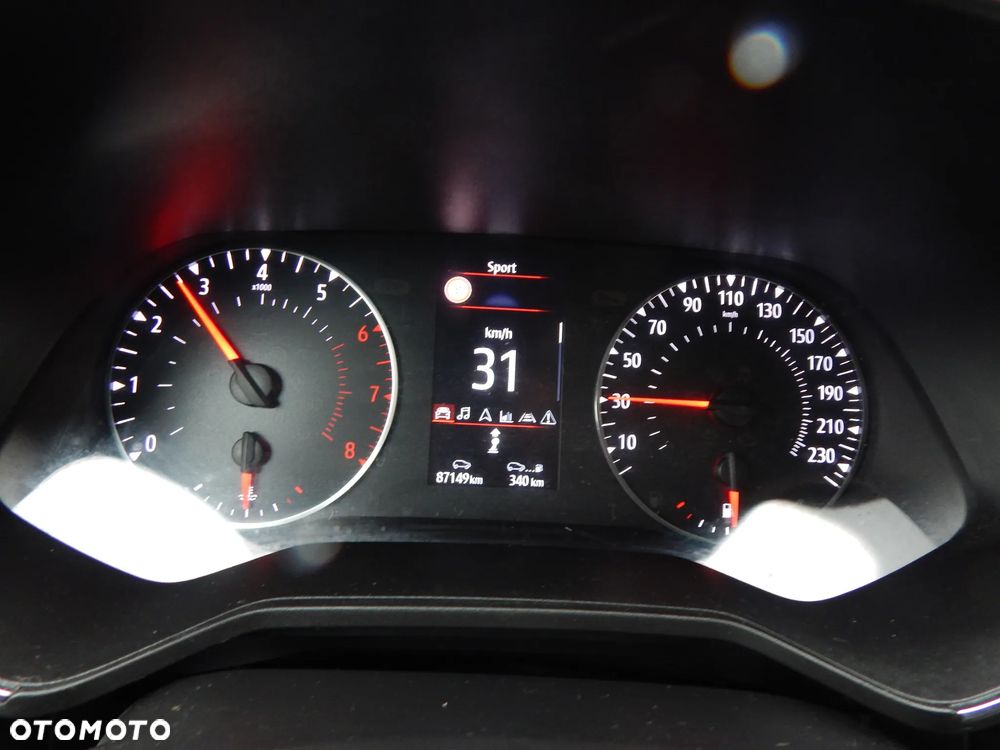 Renault Clio 1.0 SCe Life - 22