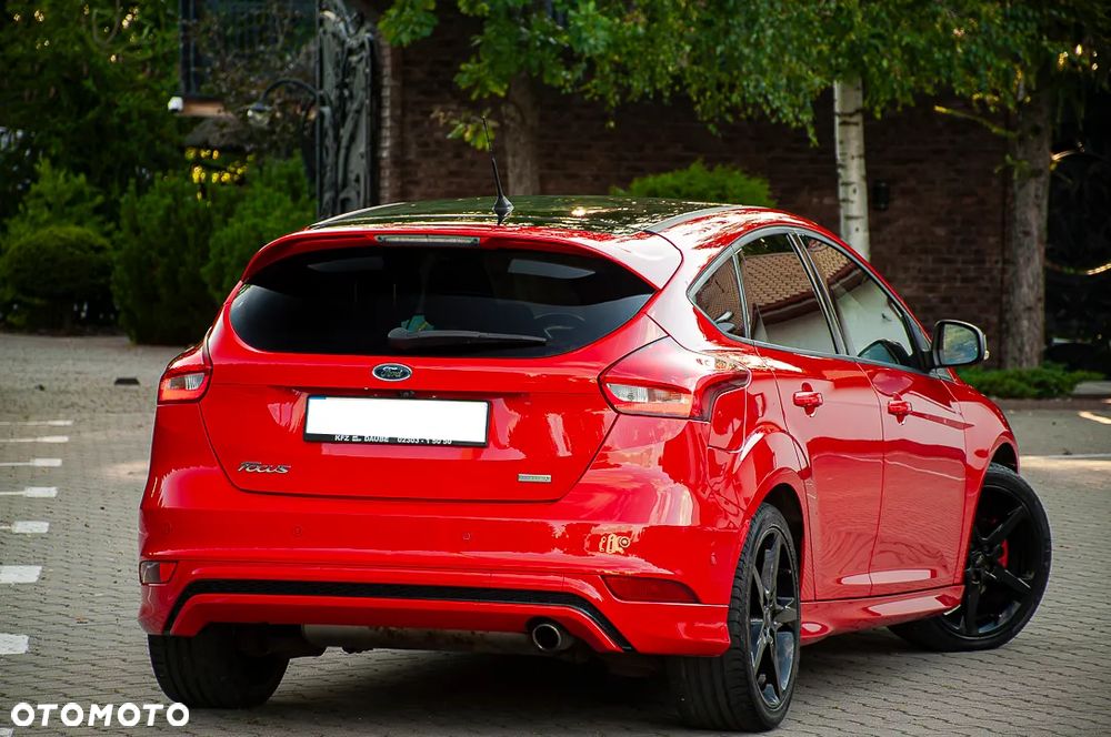 Ford Focus 1.5 EcoBoost STart-Stopp-System ST-LINE - 12