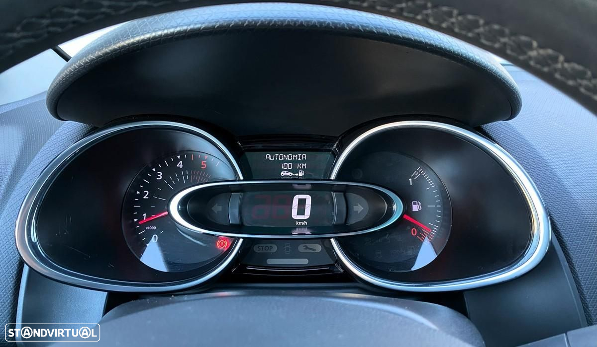 Renault Clio 1.5 dCi Limited - 23