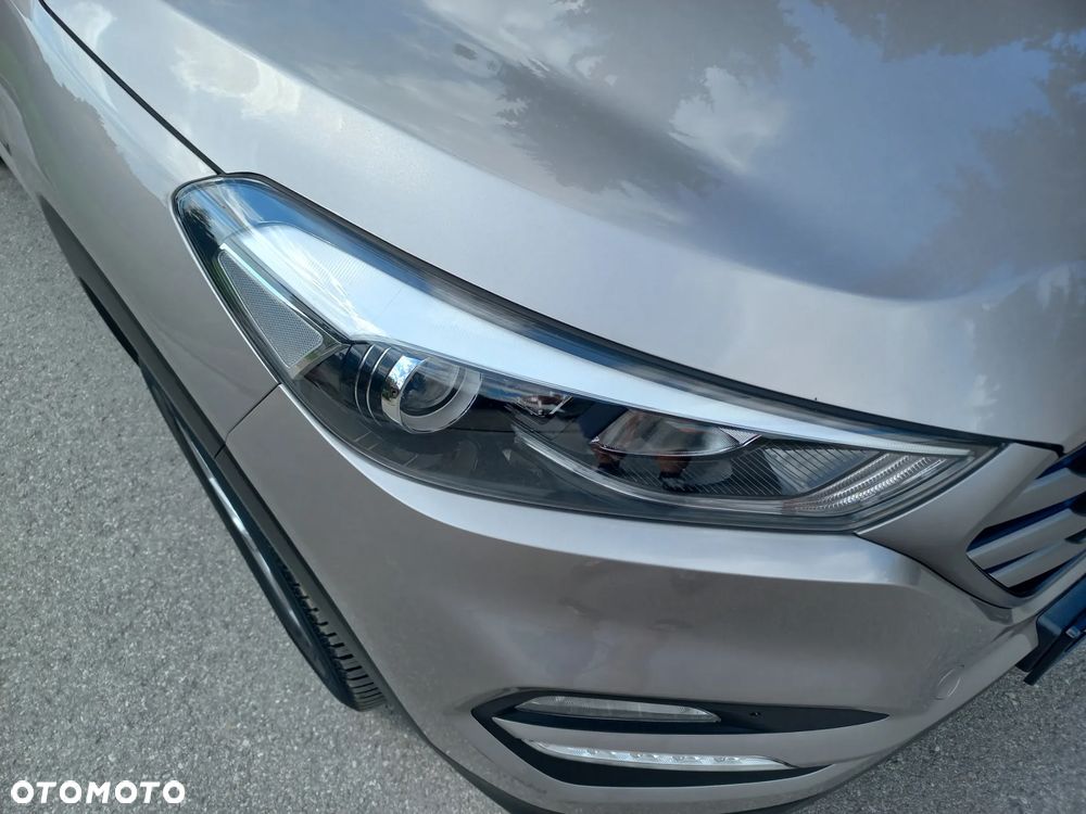 Hyundai Tucson blue 1.7 CRDi 2WD Style - 8