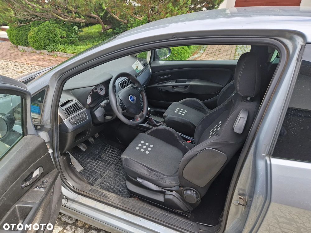 Fiat Grande Punto - 7