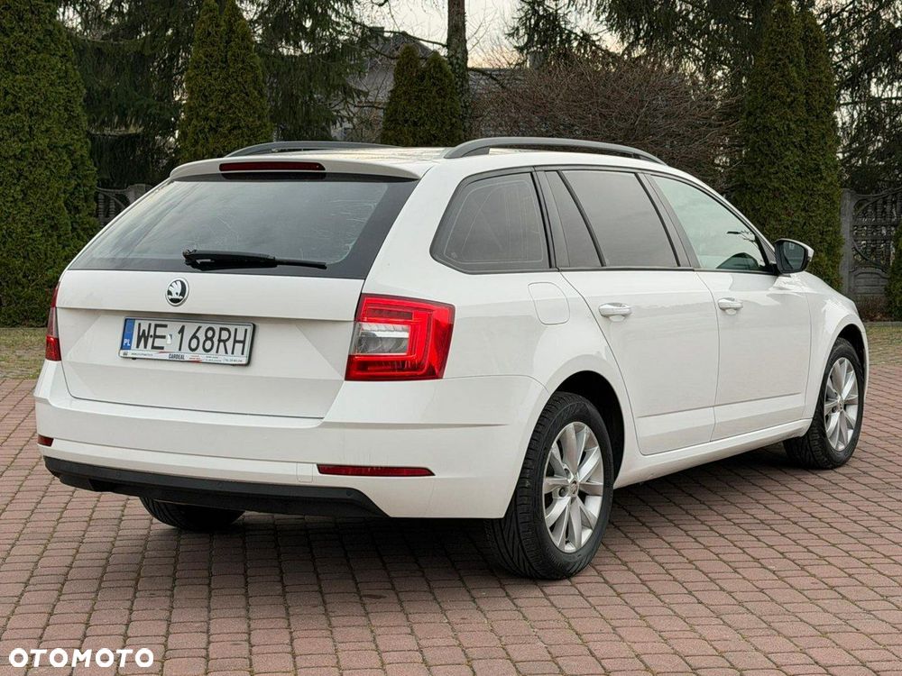 Skoda Octavia 1.6 TDI Ambition - 4
