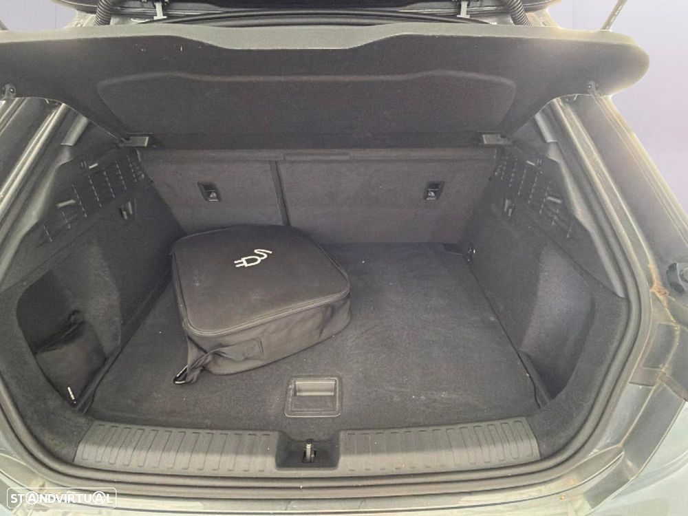 Audi A3 Sportback 45 TFSIe S line - 24