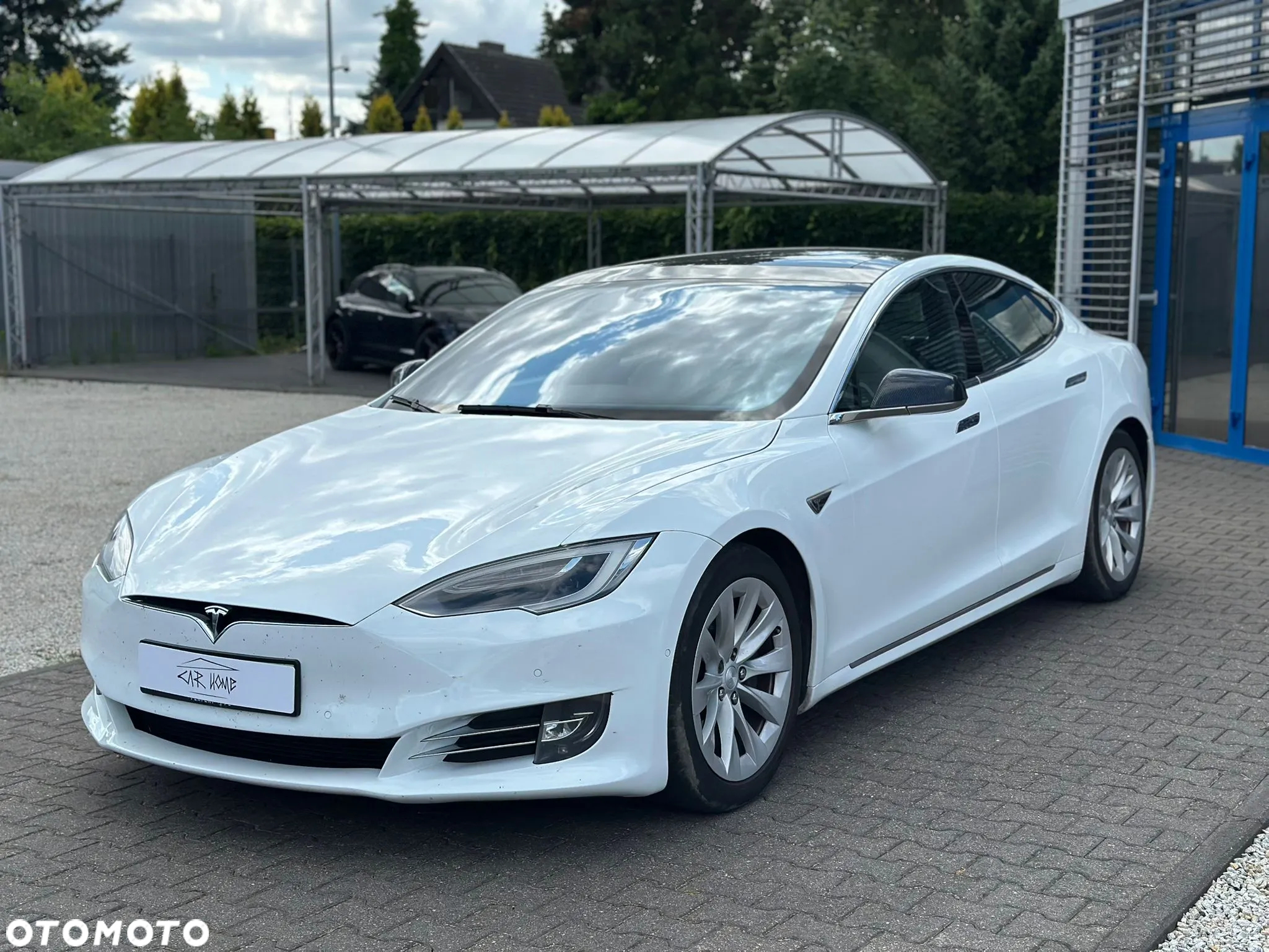 Tesla Model S 90 D - 3