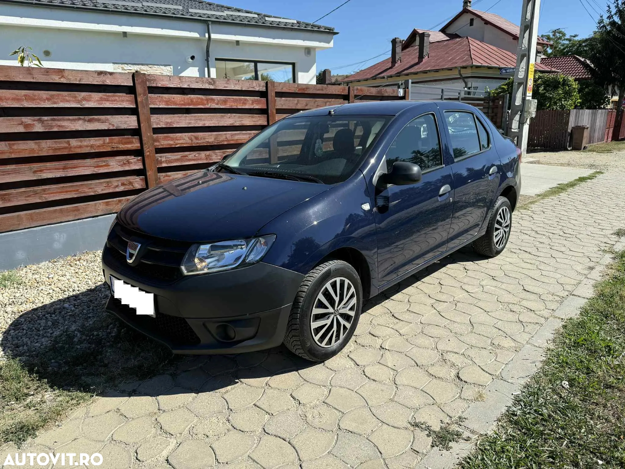 Dacia Logan - 8