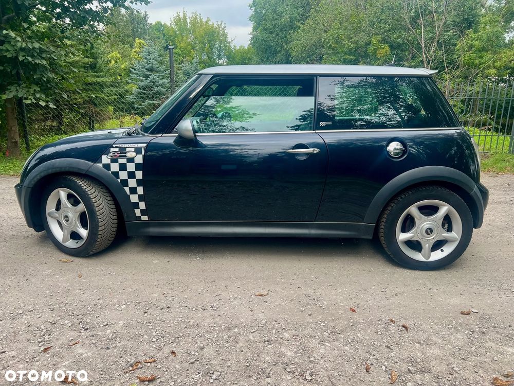 MINI Cooper S Standard - 8