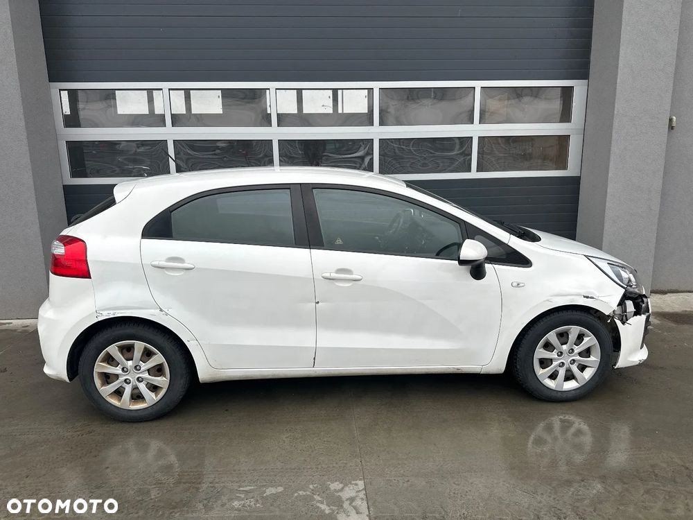 Kia Rio 1.4 crdi M (klm) - 8