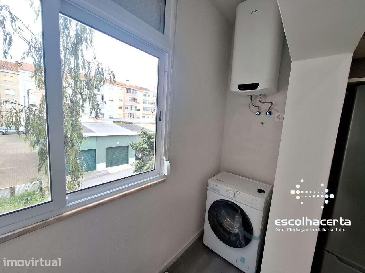 OPORTUNIDADE! ApartamentoT2 Remodelado na Baixa da Banheira - Grande imagem: 5/14