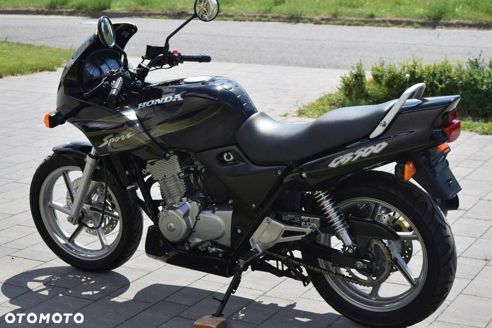 Honda CB - 3