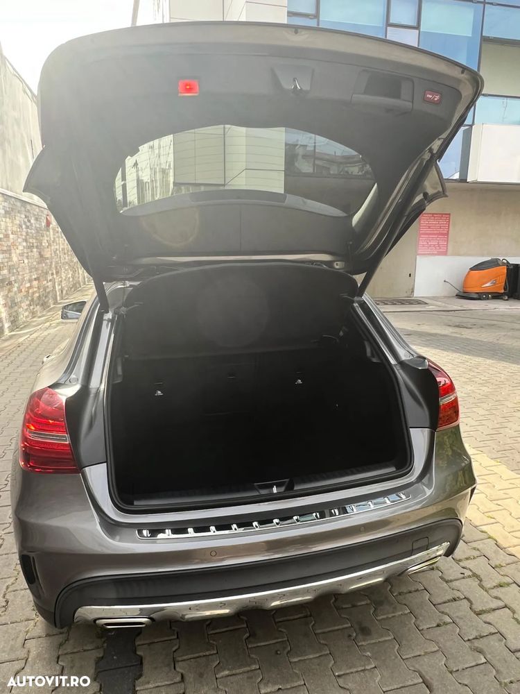 Mercedes-Benz GLA 250 4Matic 7G-DCT AMG Line - 8