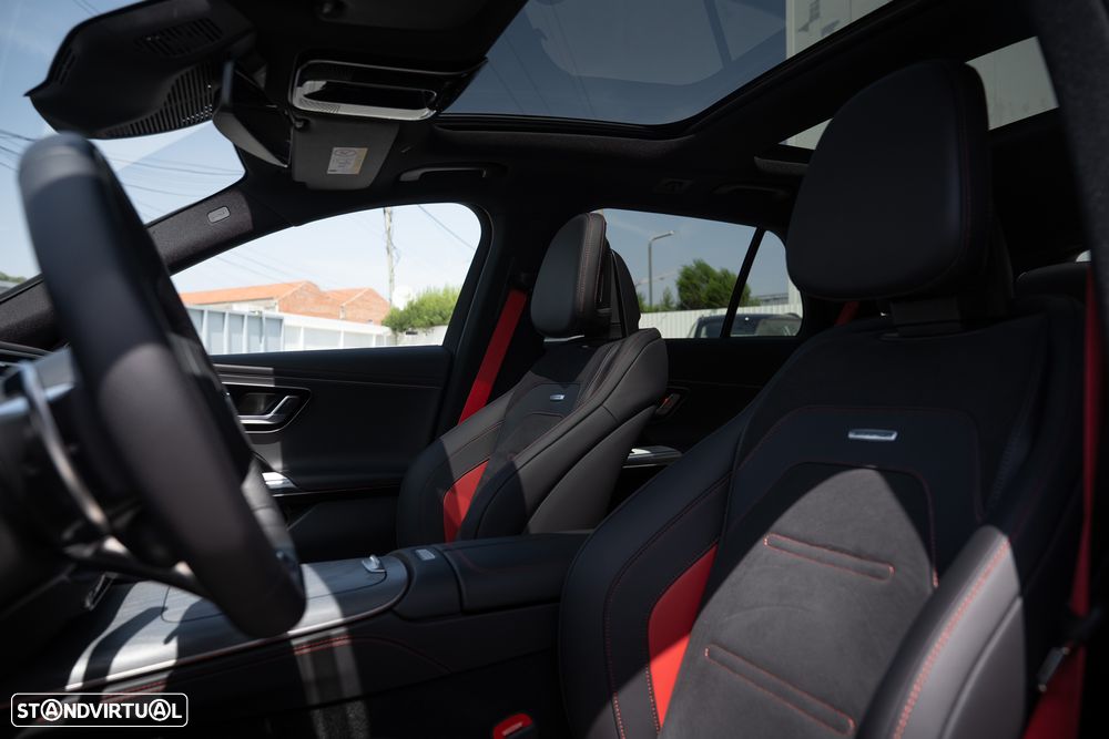 Mercedes-Benz E 53 AMG Hybrid 4Matic+ - 53
