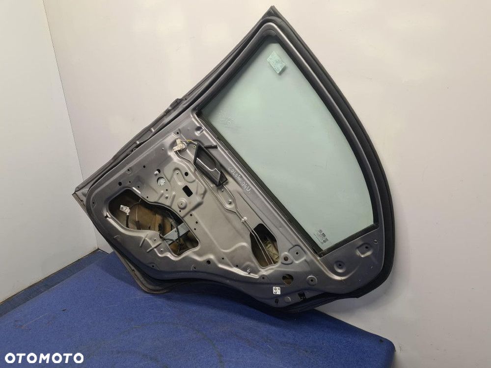 CHEVROLET AVEO T250 SEDAN DRZWI TYŁ PRAWE   04U - 8