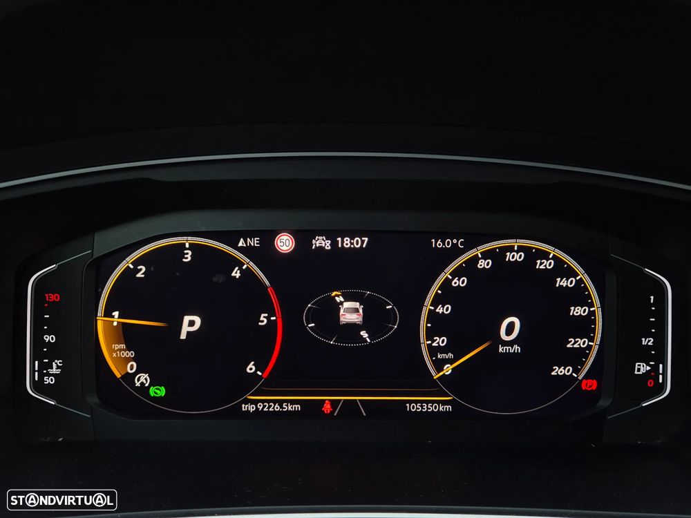 VW Tiguan 2.0 TDI R-Line DSG - 19