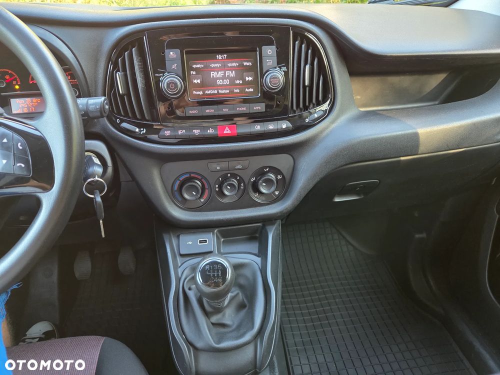 Fiat Doblo - 23