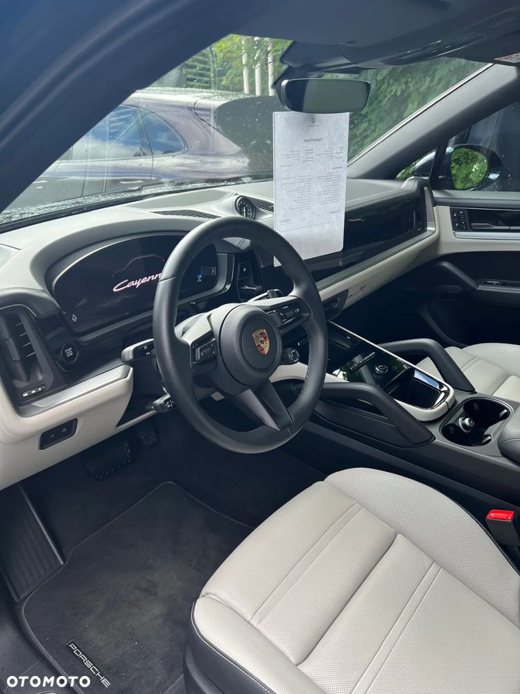 Porsche Cayenne Coupe - 7
