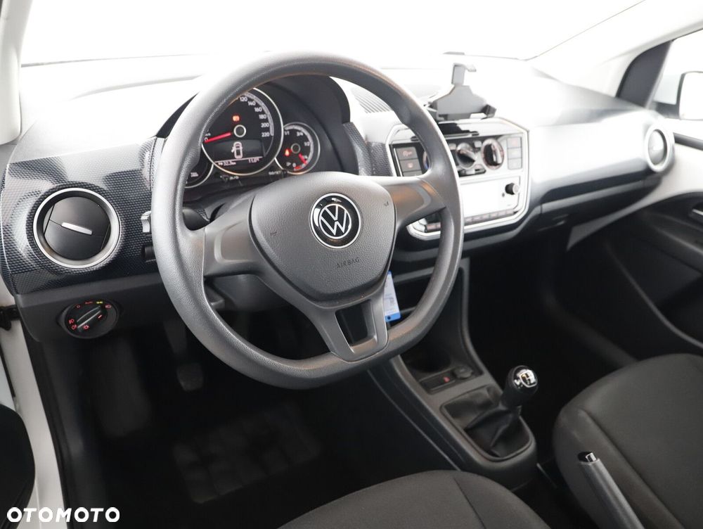 Volkswagen up! - 10