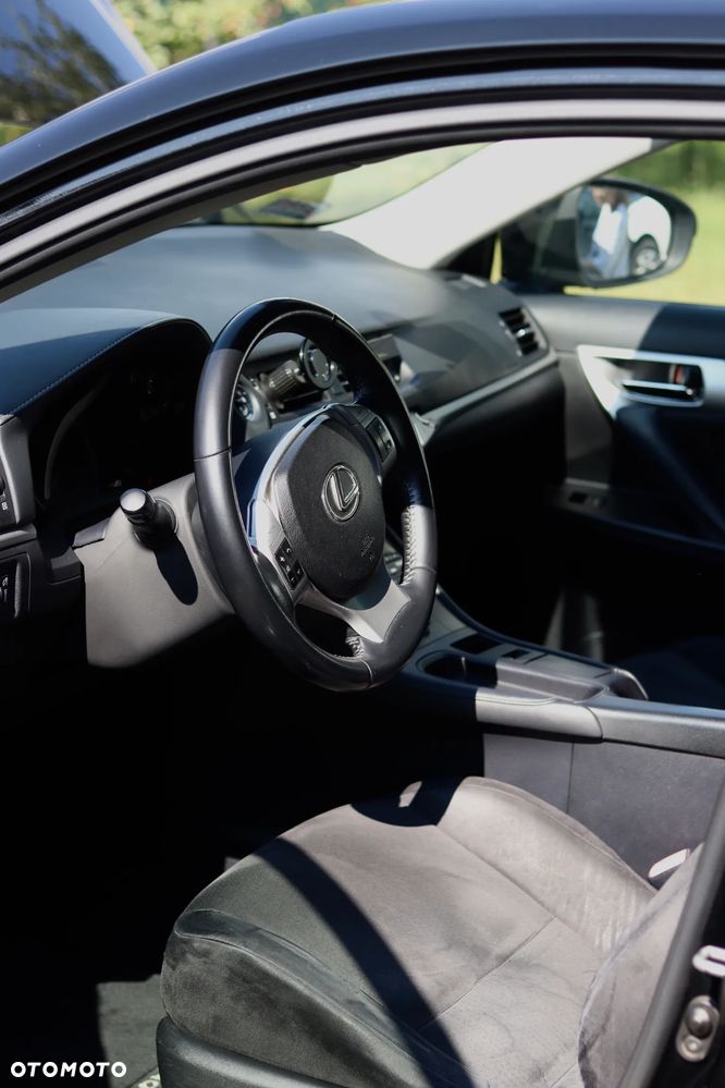 Lexus CT 200h Comfort - 8