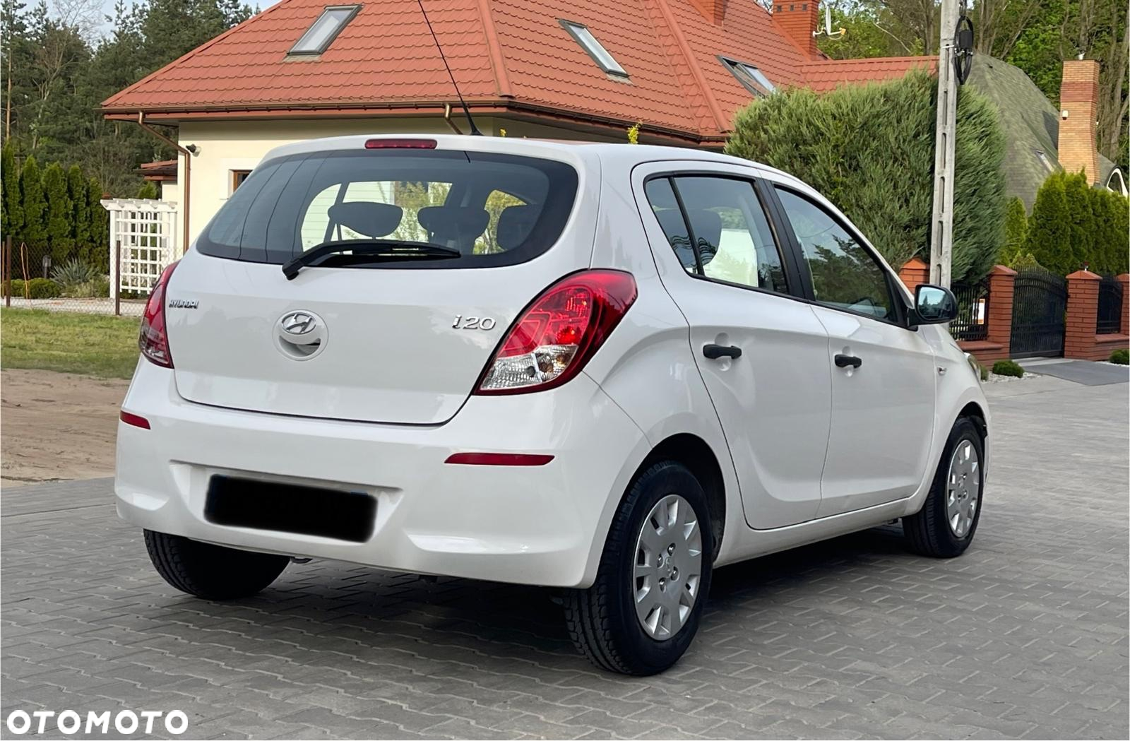 Hyundai i20 1.2 Trend - 13