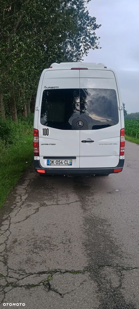 Mercedes-Benz Sprinter - 8