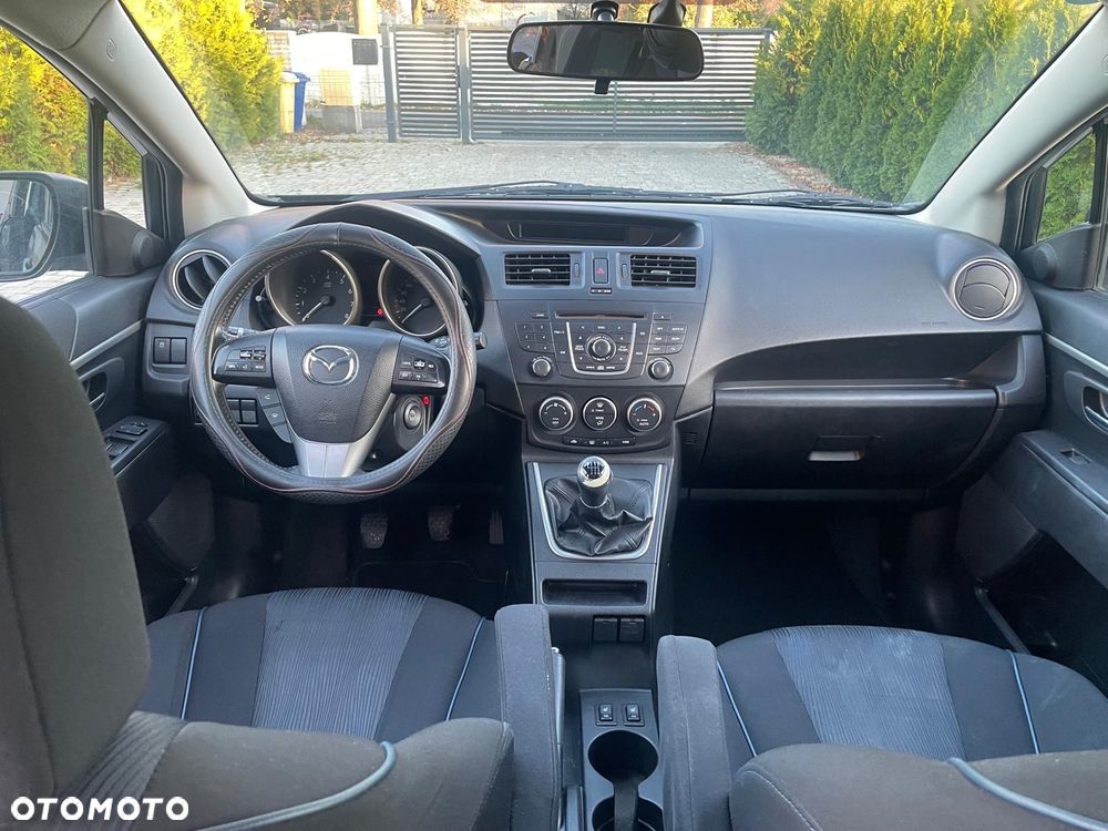 Mazda 5 - 8