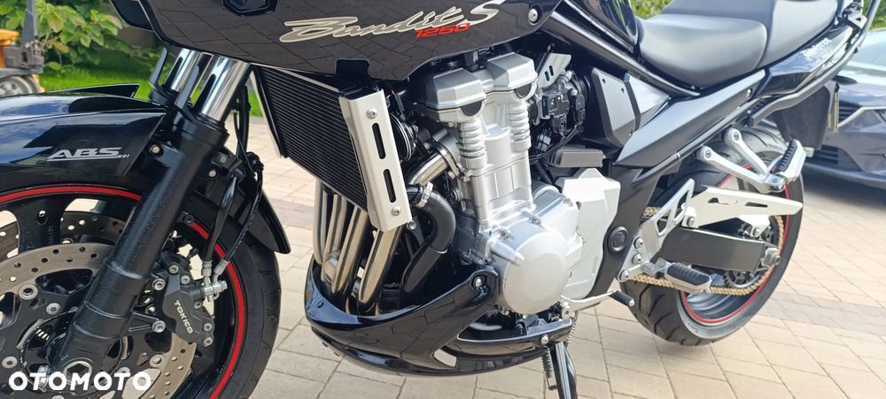 Suzuki Bandit - 41
