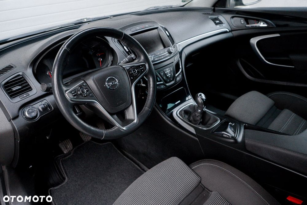 Opel Insignia 1.4 T Cosmo S&S - 16