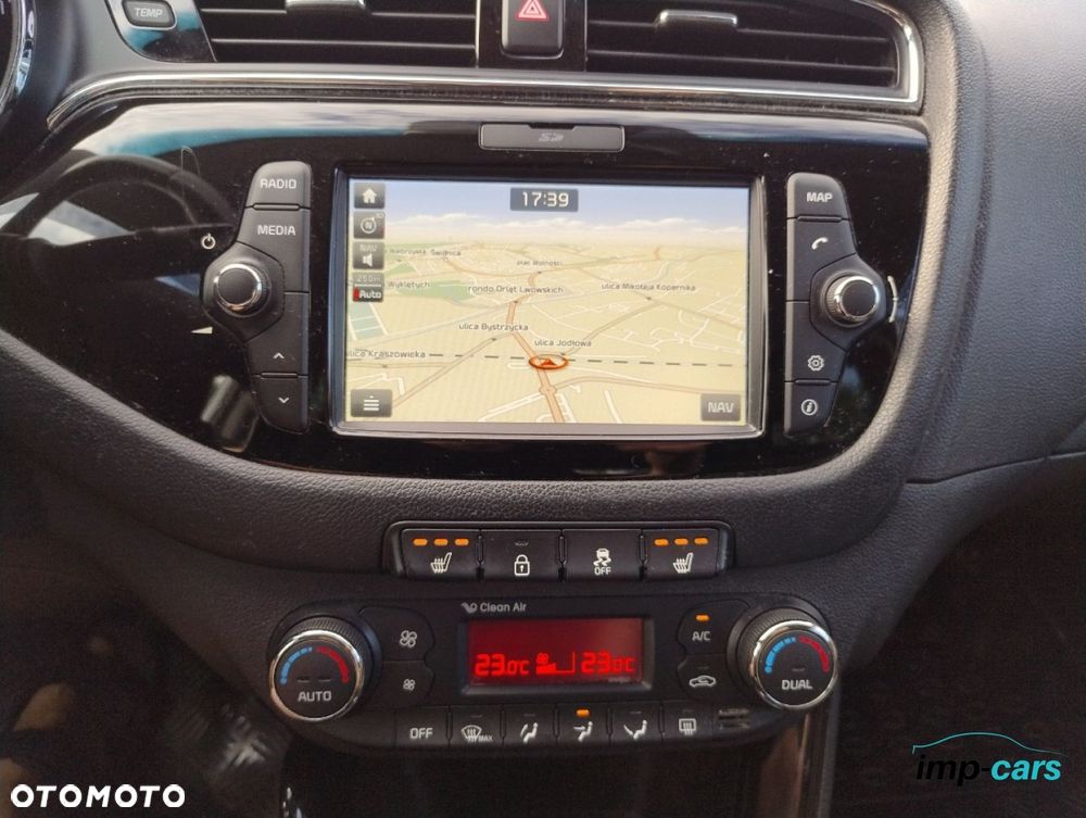 Kia Ceed 1.6 GDI XL - 11