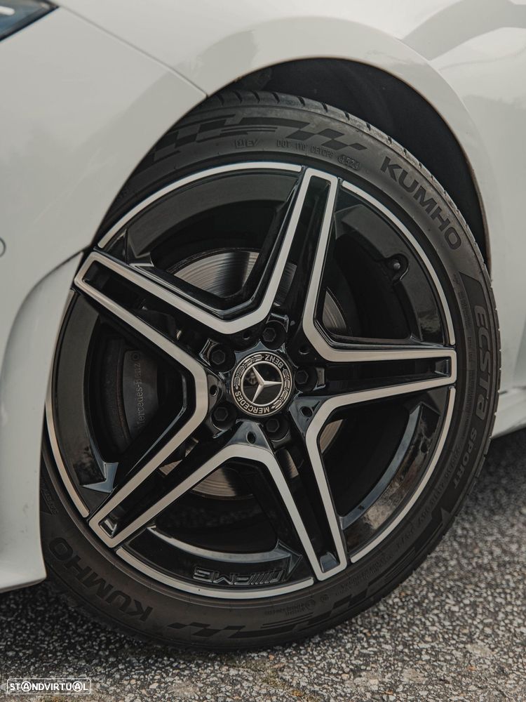 Mercedes-Benz CLA 180 - 3