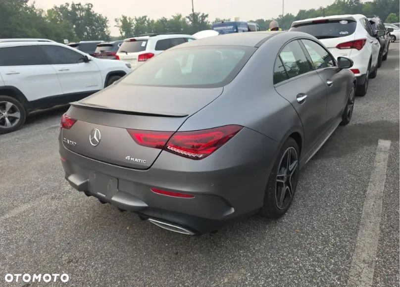 Mercedes-Benz CLA 250 4Matic 7G-DCT AMG Line - 4