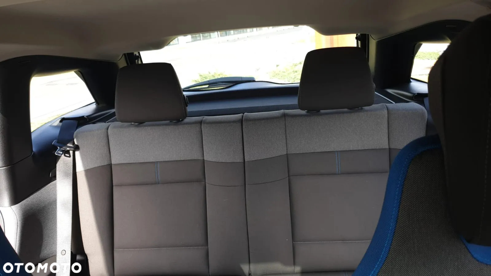 BMW i3 (120 Ah) - 12