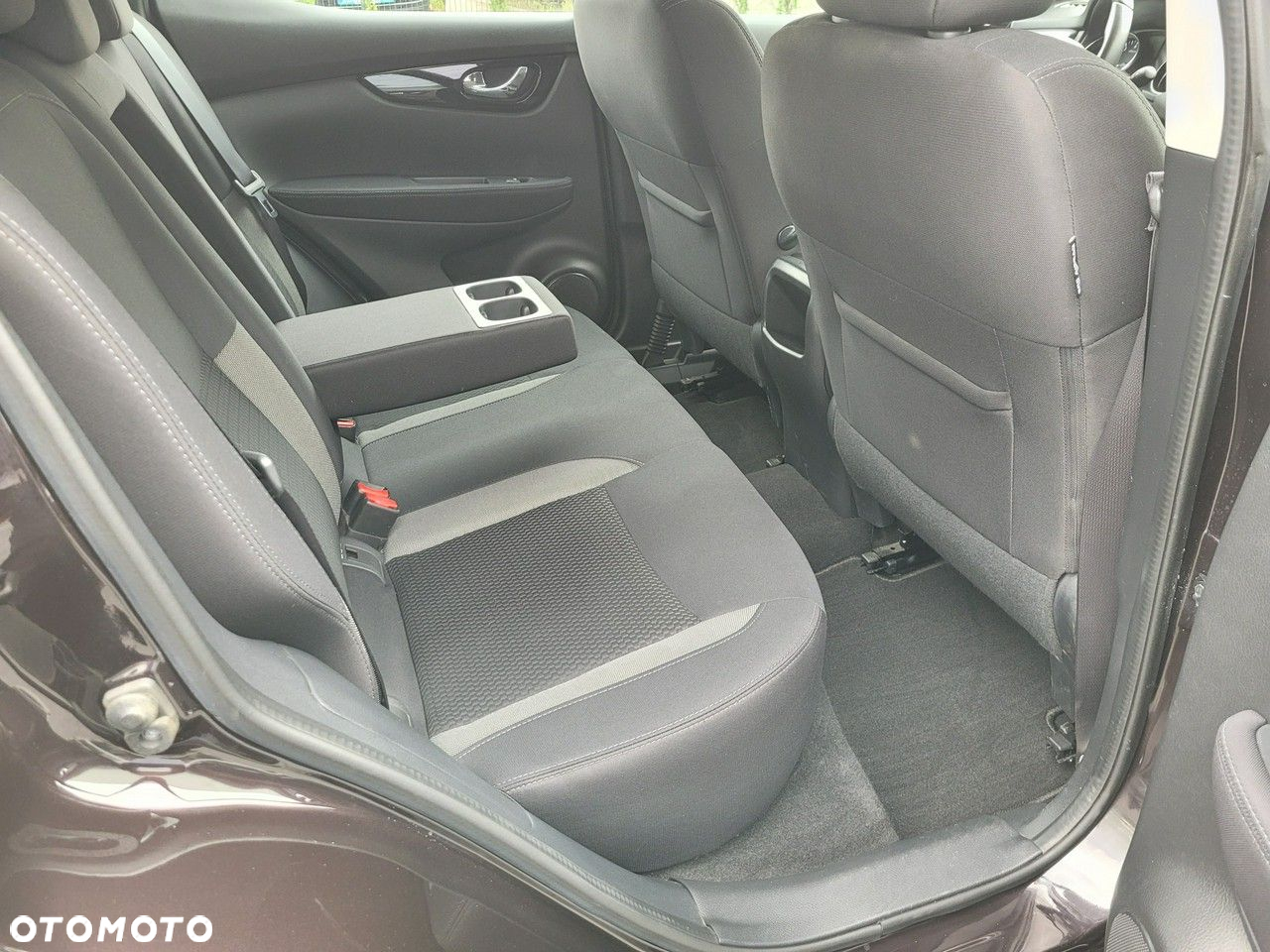Nissan Qashqai 1.3 DIG-T Acenta - 17