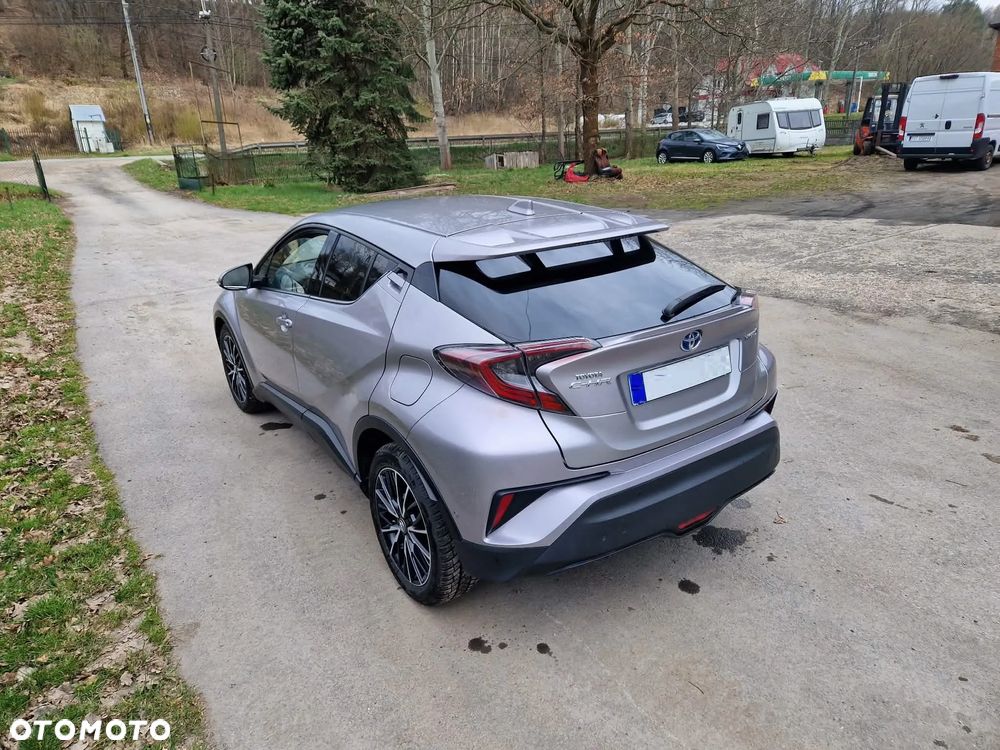 Toyota C-HR - 8