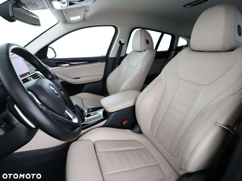 BMW X4 xDrive25d xLine - 14