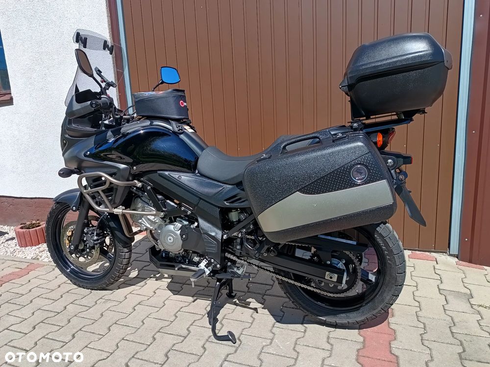 Suzuki V-STROM - 25