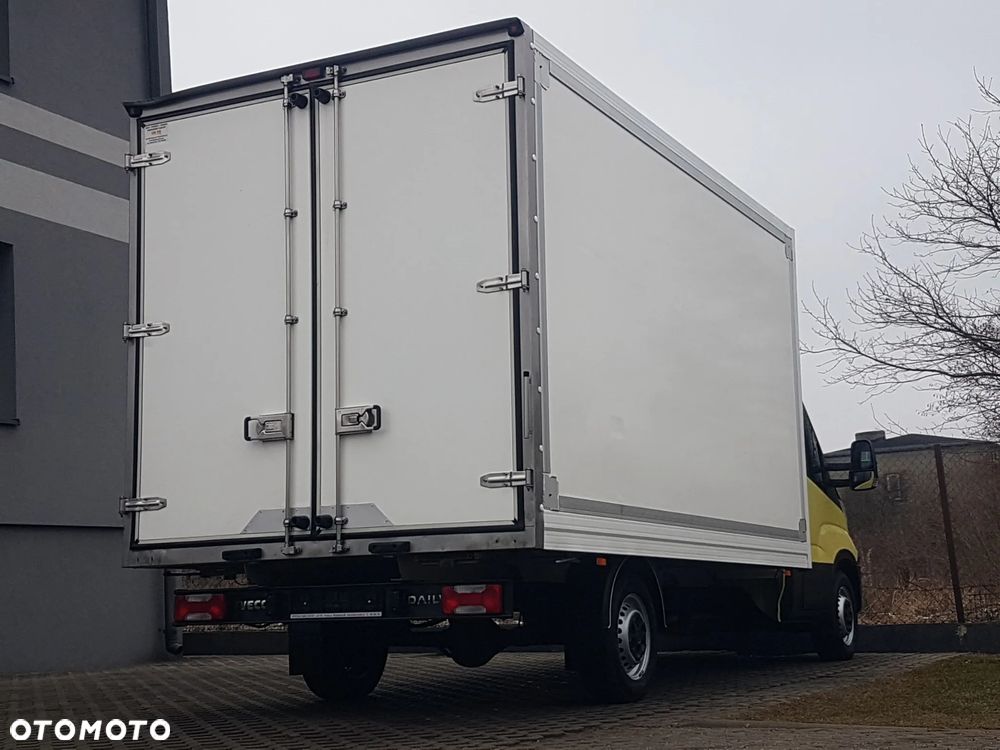 Iveco DAILY 8 EP KONTENER 4,15x2,22x2,21 KLIMA KRAJOWY 35S12 - 29
