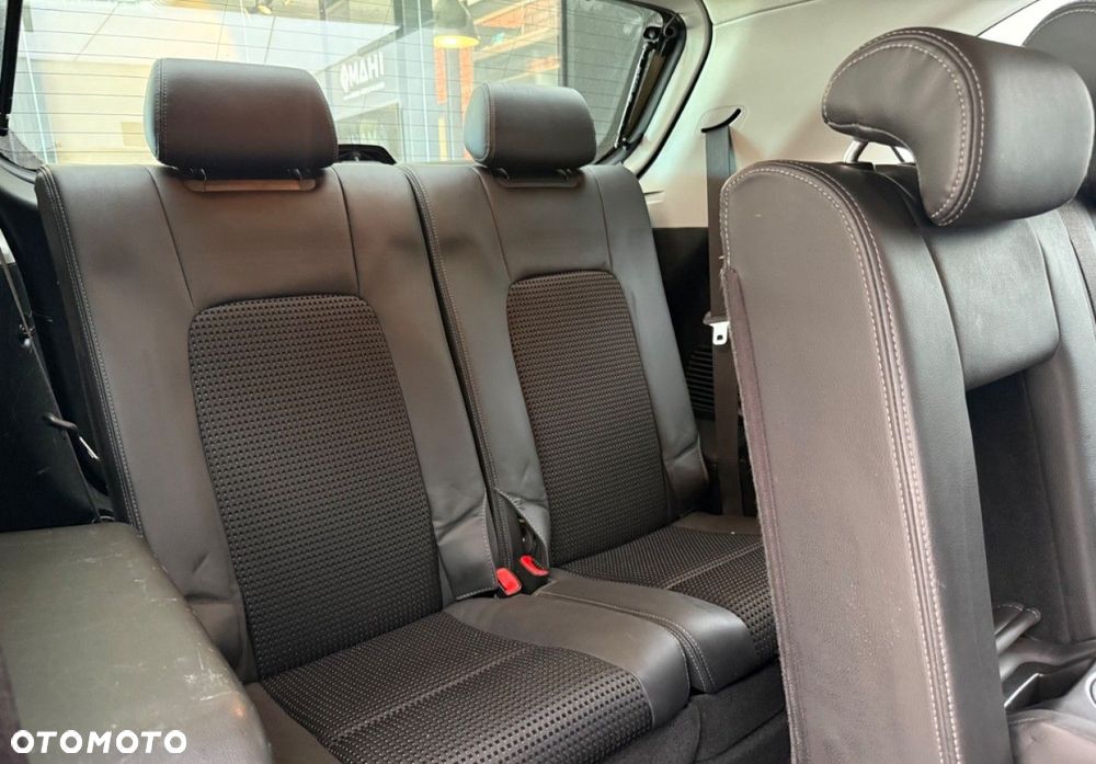Chevrolet Captiva 2.4 LT - 21