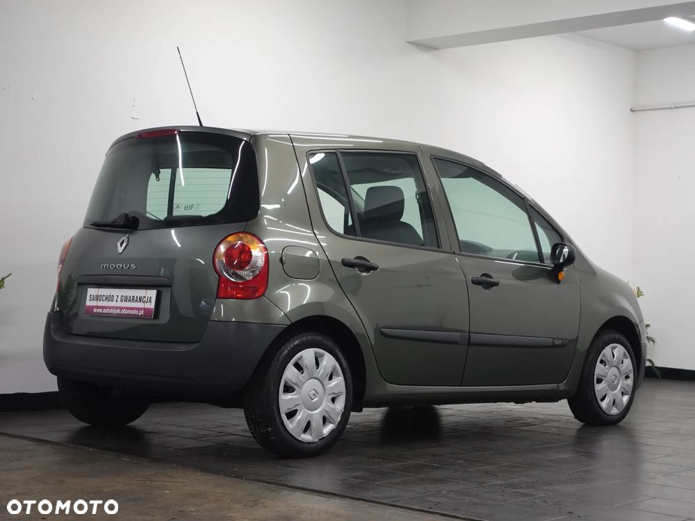 Renault Modus 1.2 16V Cite - 10