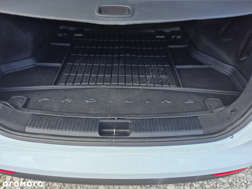 Kia Ceed 1.6 CRDi Smart - 9