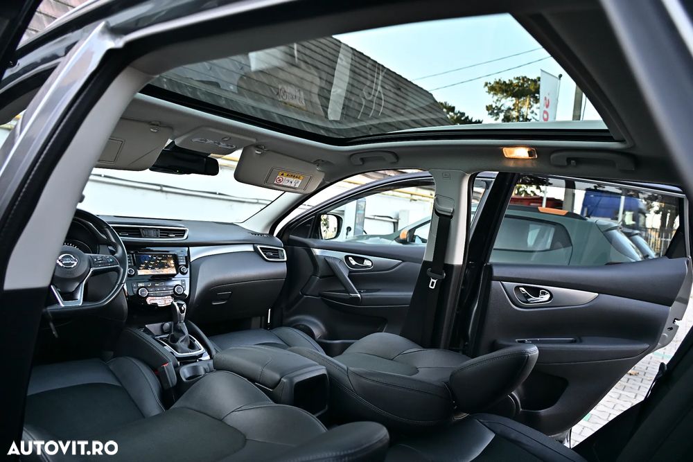 Nissan Qashqai 1.7 dCi Xtronic ALL-MODE 4x4i TEKNA+ - 33