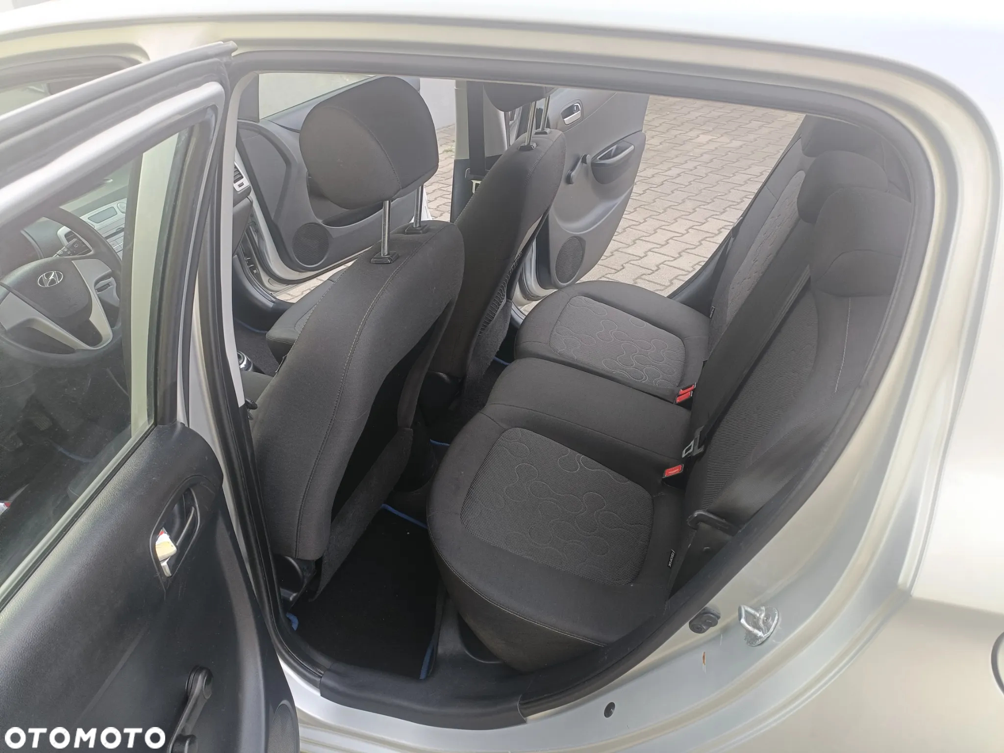 Hyundai i20 1.2 Comfort - 11