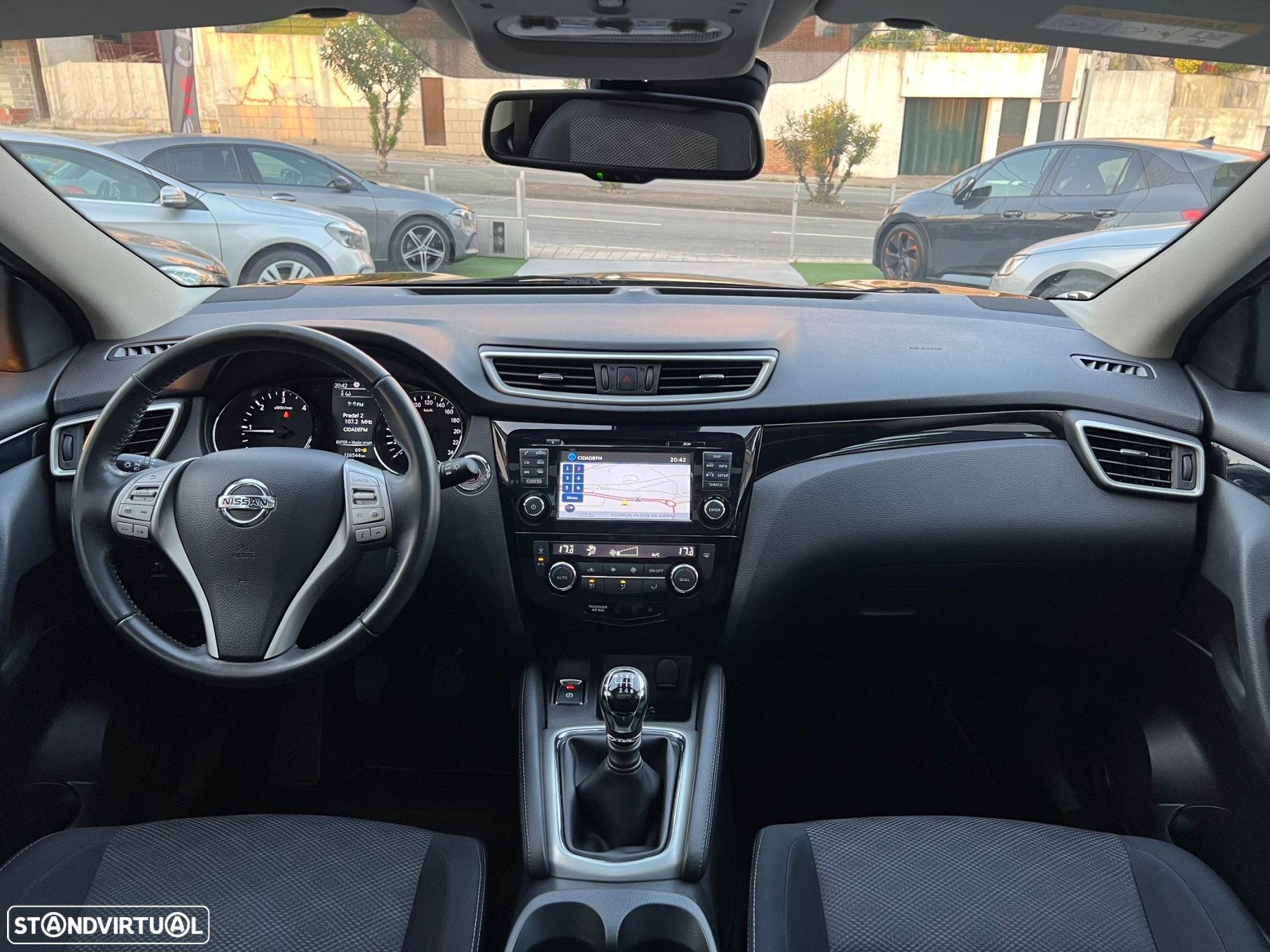 Nissan Qashqai 1.5 dCi Tekna - 14