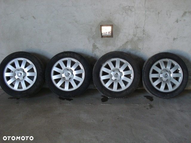 Renault Laguna 2.0 DCi Initiale - 29
