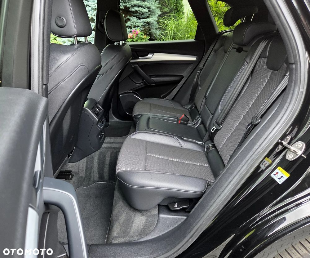Audi Q5 55 TFSIe quattro S tronic S line - 25