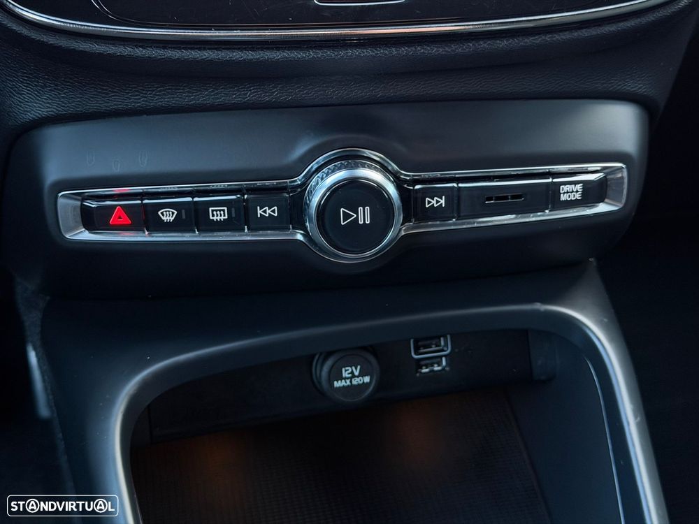 Volvo XC 40 1.5 T5 PHEV R-Design - 51