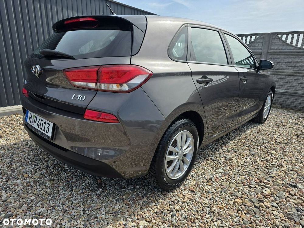 Hyundai i30 1.4 Trend - 10