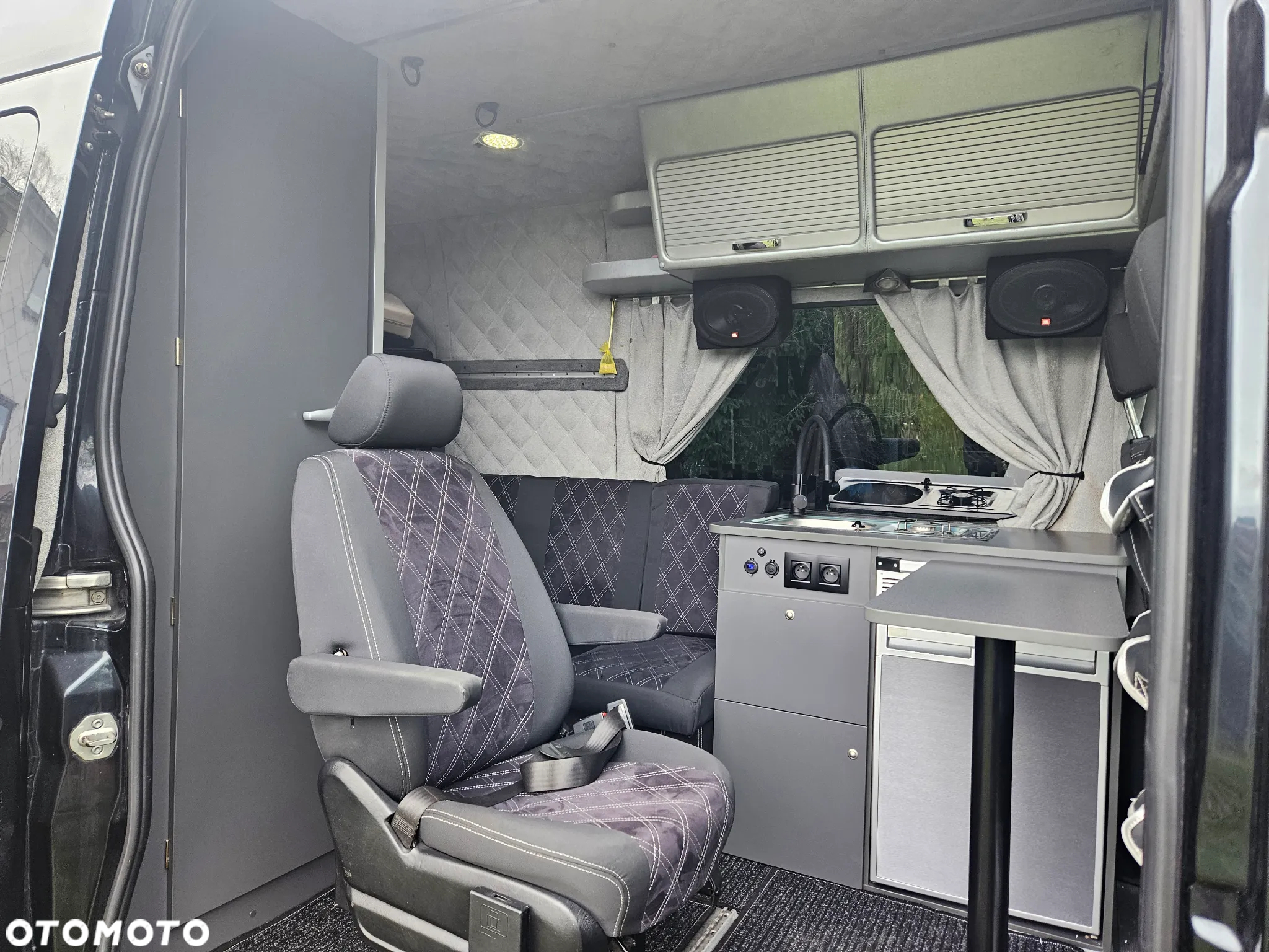 Mercedes-Benz Sprinter - 17