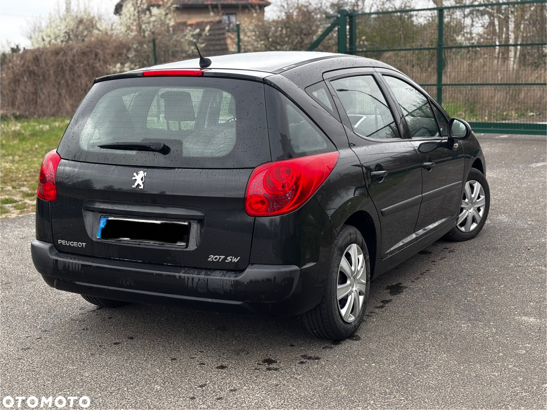Peugeot 207 1.6 HDi Presence - 2