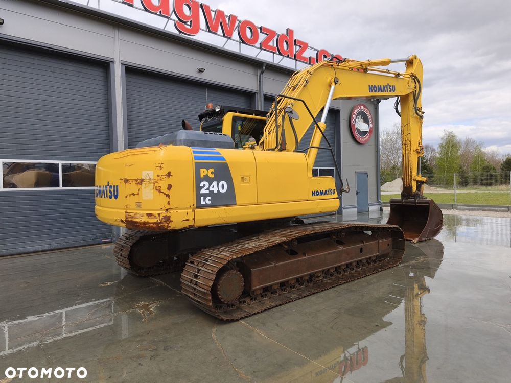 Komatsu PC240LC-8 - 3