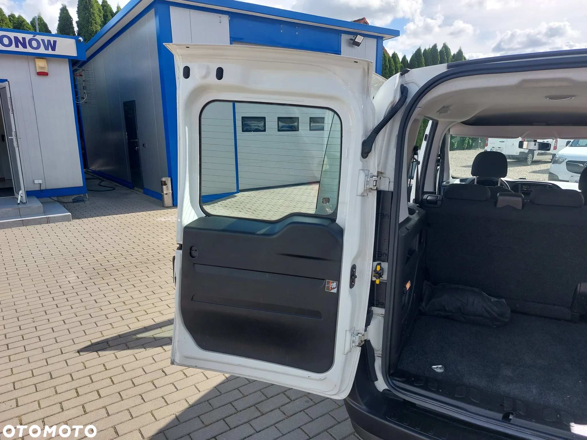 Fiat Doblo 1.6 MJ Active - 16