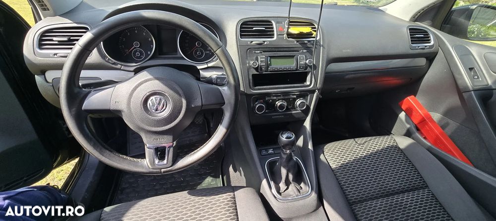 Volkswagen Golf - 13